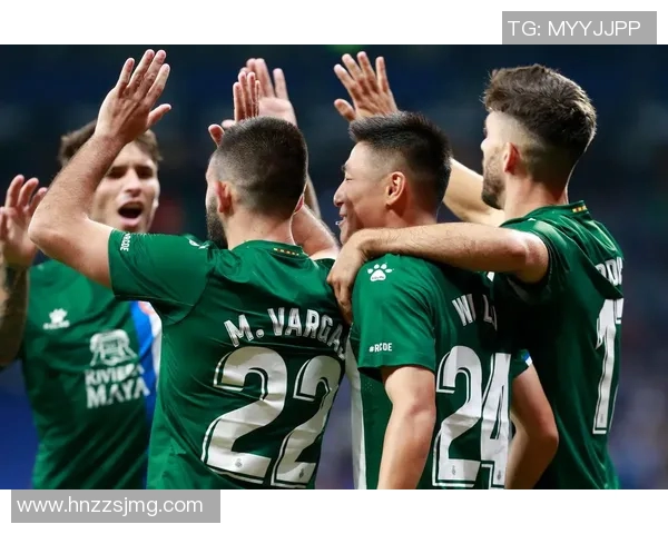 卢塞恩与西班牙人对决的联赛背景与精彩看点分析 卢塞恩与西班牙人对决的联赛背景与精彩看点分析